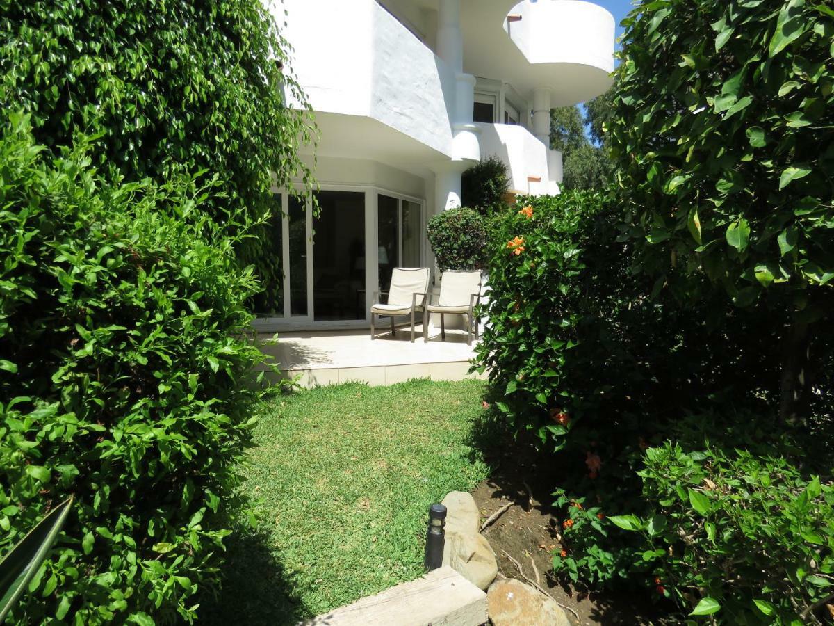 Calle Pinos De Calahonda Sitio de Calahonda Екстериор снимка