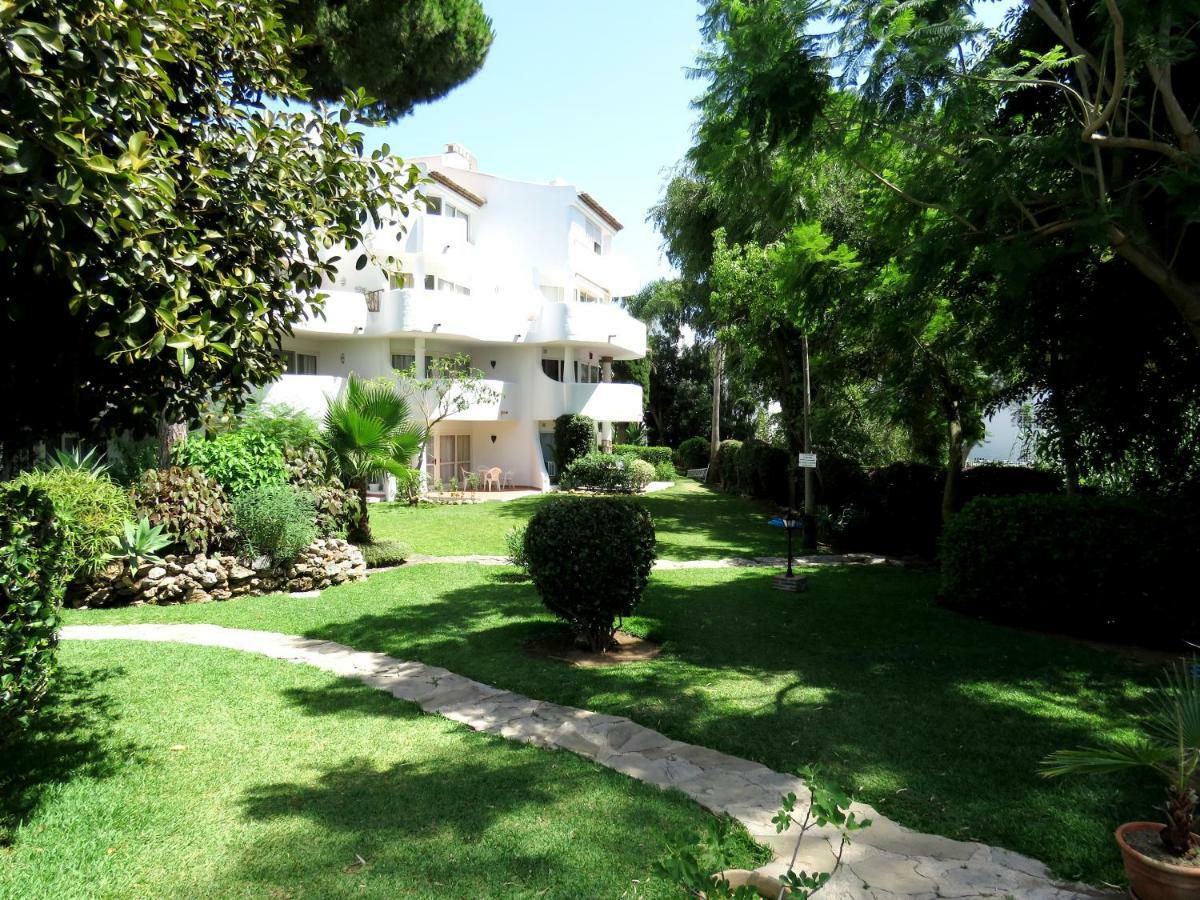 Calle Pinos De Calahonda Sitio de Calahonda Екстериор снимка